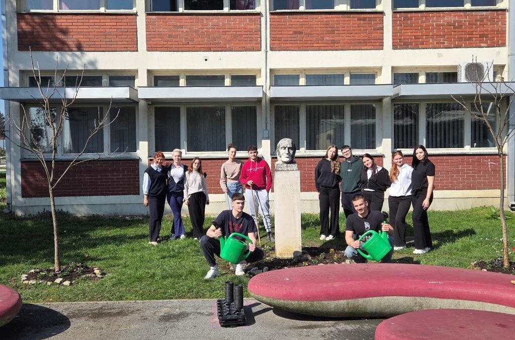 Rascvjetano proljeće u Švearu